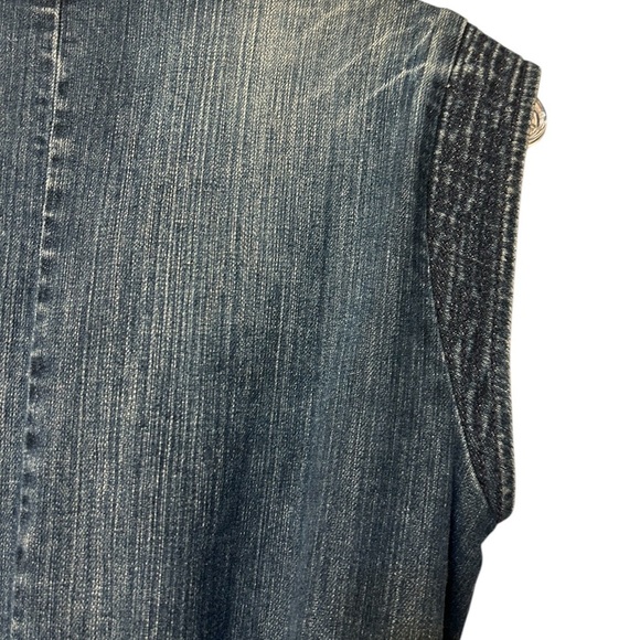 Goldsign Sleeveless Denim Romper with Belt - Picture 4 of 10